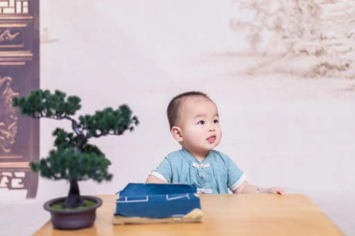 专业助孕公司五个月宝宝可以站吗 专业助孕公司五个月宝宝可以站吗